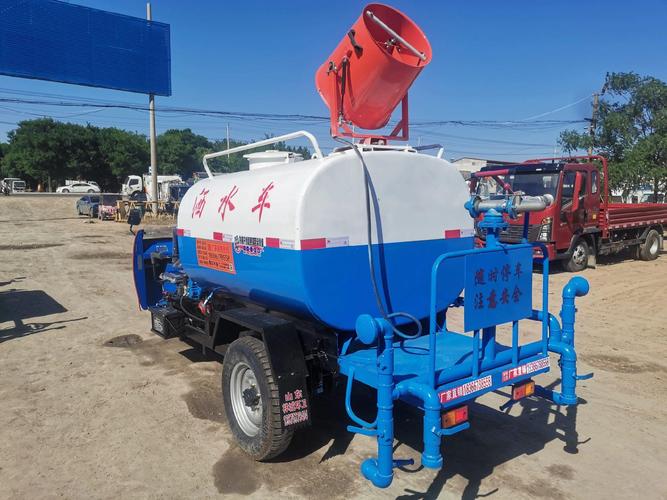 廠家直銷 五征牌2立方農(nóng)用灑水車，抑塵利器僅1.75萬